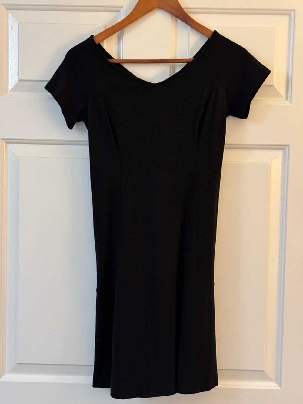 Ann Taylor Little Black Short Sleeve Dress - Timeless Women's Sheath